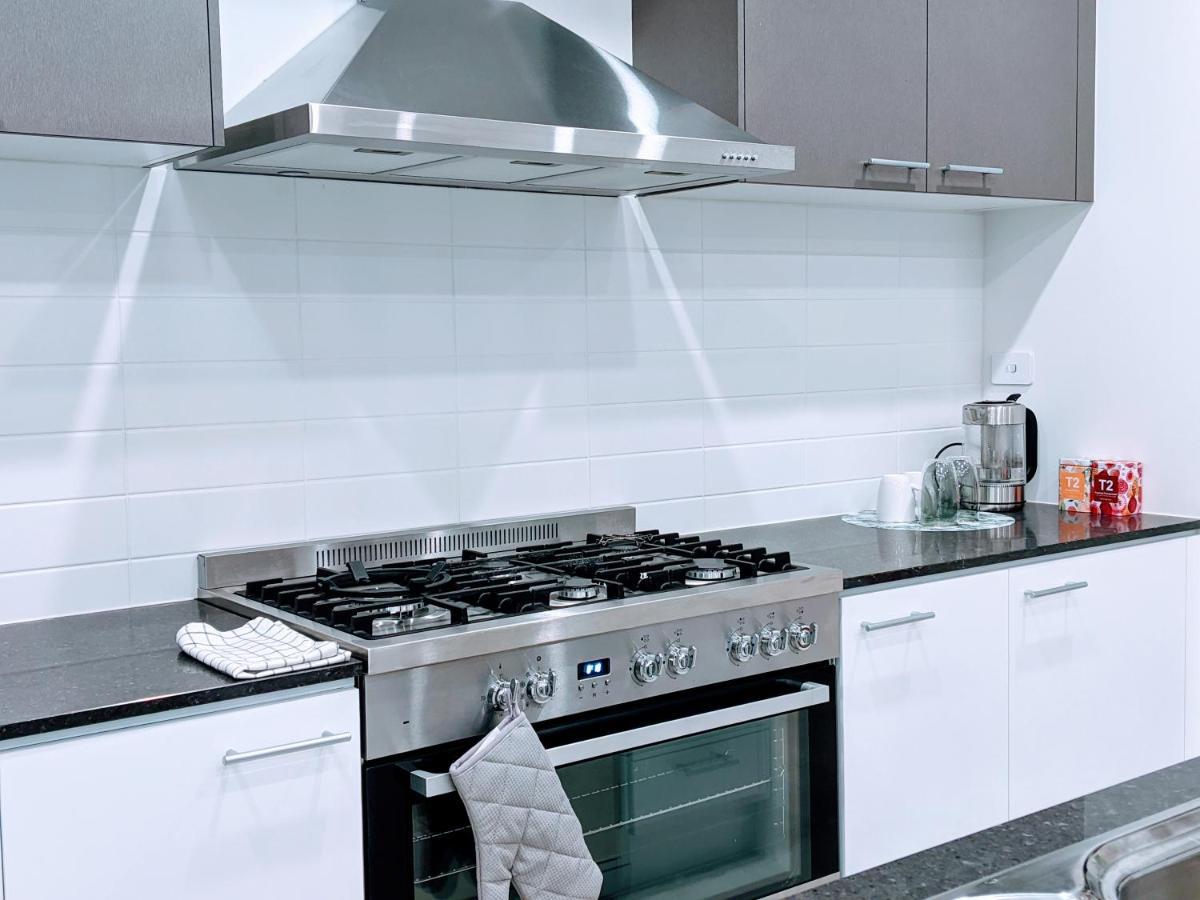 Tarneit Treat Apartment Екстериор снимка